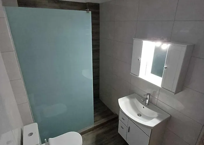 Manos Luxury * Nea Kallikrateia