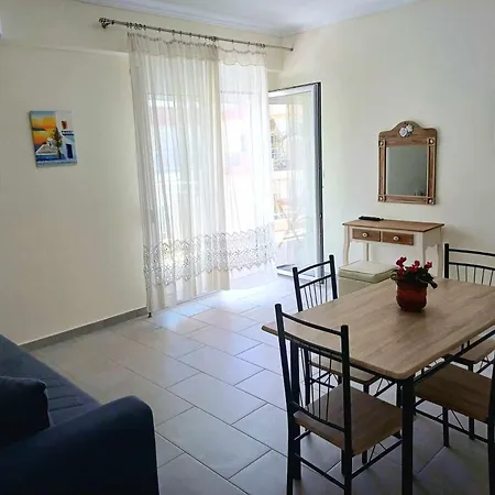 Manos Luxury * Nea Kallikrateia