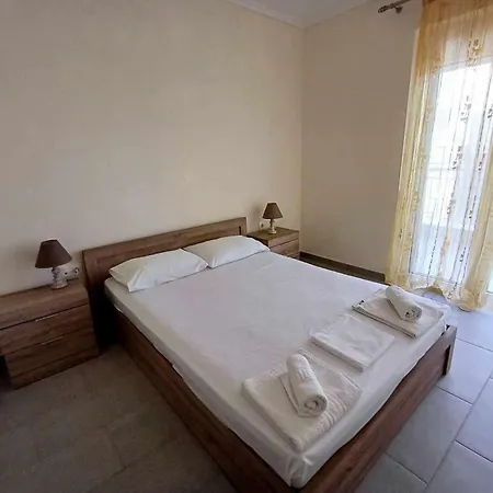 公寓 Manos Luxury Nea Kallikrateia