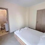 Manos Luxury Nea Kallikrateia
