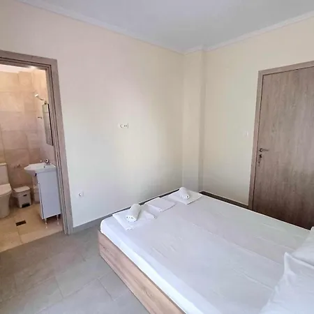 Manos Luxury Nea Kallikrateia